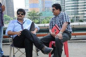 Veediki Dookudekkuva Movie Working Stills